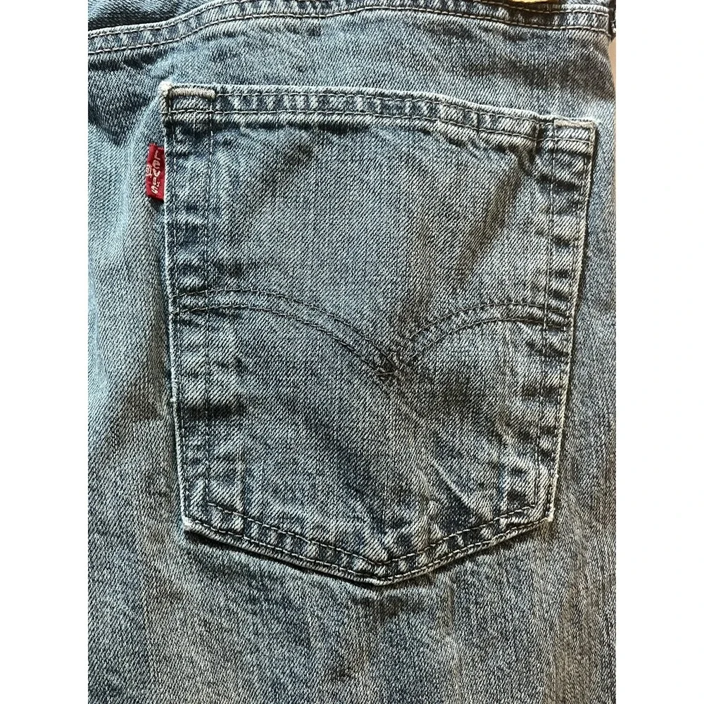 Levi's men blue jeans 514 men's‎ tagged 36x30 measure 38x30.25
